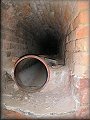 kanalizační potrubí uložené v původní vejčité stoce domu 
11.9.2008 